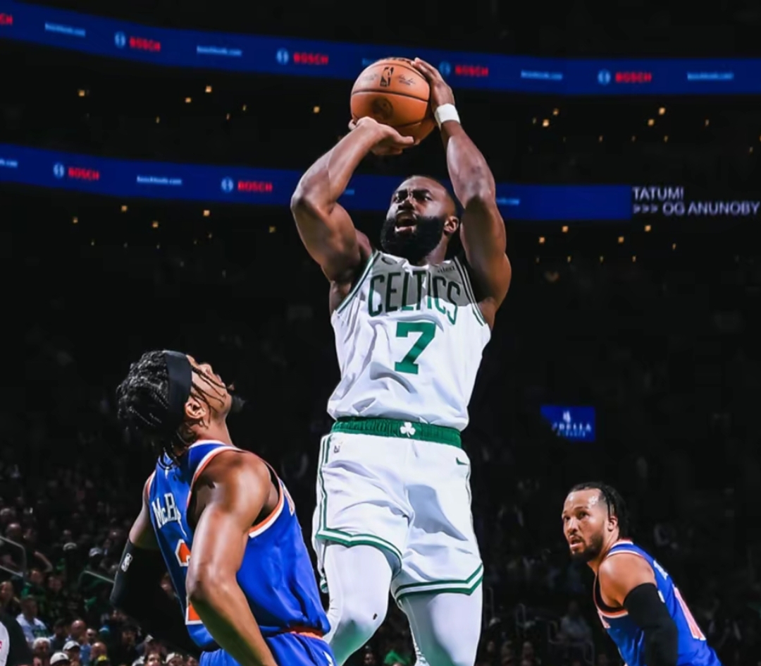 风云突变！波士顿凯尔特人赛后临场应变，NBA季后赛版图或变，底气十足，资深球员宣示担当