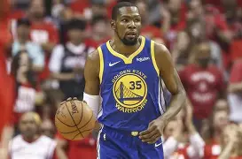 清晨阿贾克斯调整名单以备欧篮联，伤情更新环节打磨，质疑声仍在，医务组通报恢复